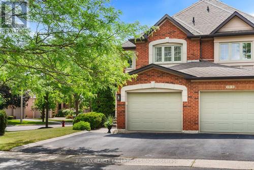 6916 Yarrow Avenue, Mississauga, ON 