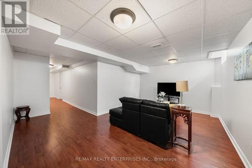 6916 Yarrow Avenue, Mississauga, ON 