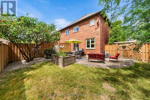 6916 Yarrow Avenue, Mississauga, ON 
