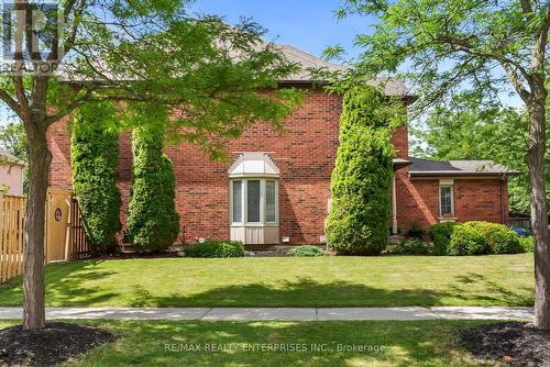 6916 Yarrow Avenue, Mississauga, ON 