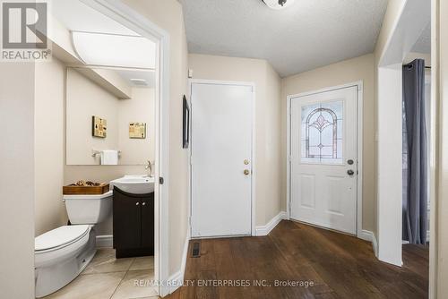 6916 Yarrow Avenue, Mississauga, ON 