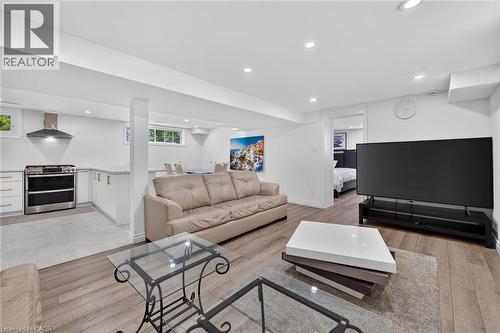 129 Aldercrest Avenue, Hamilton, ON 