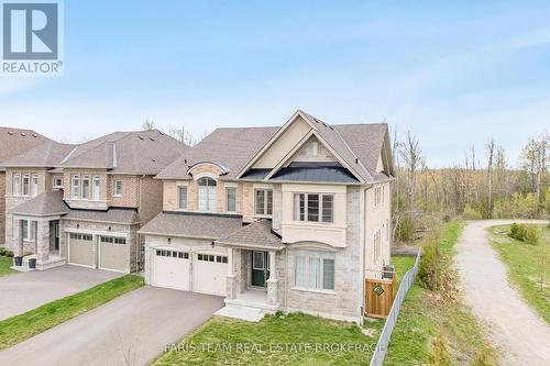 2263 LOZENBY STREET  Innisfil, ON L9S 0M8