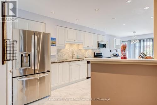 2755 Lindholm Crescent, Mississauga, ON 