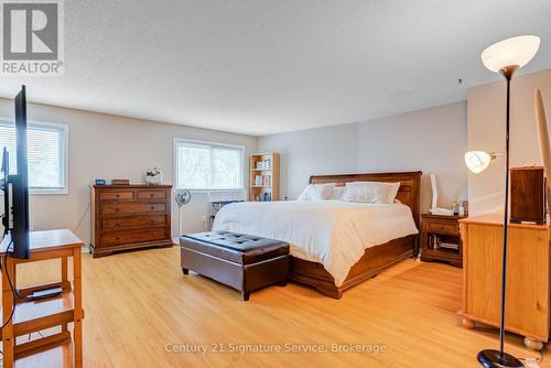 2755 Lindholm Crescent, Mississauga, ON 