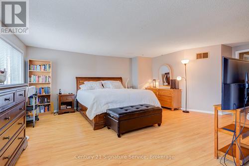 2755 Lindholm Crescent, Mississauga, ON 