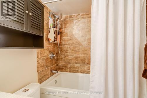 2755 Lindholm Crescent, Mississauga, ON 
