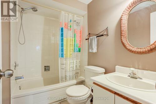 2755 Lindholm Crescent, Mississauga, ON 