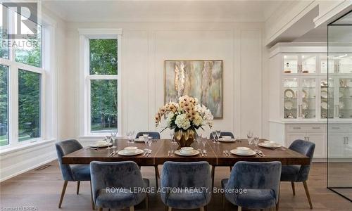 150 St Margarets Road, Hamilton, ON - Indoor Photo Showing Dining Room