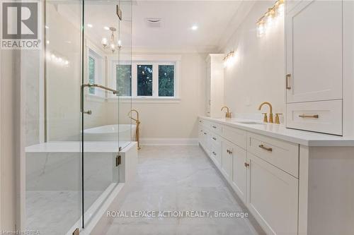 150 St Margarets Road, Hamilton, ON - Indoor Photo Showing Bathroom