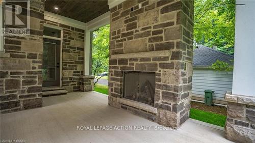 150 St Margarets Road, Hamilton, ON - Outdoor