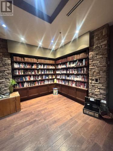 Lora Bay Rec Centre Library & Lounge - 113 Dory Row, Blue Mountains, ON - Indoor Photo Showing Other Room