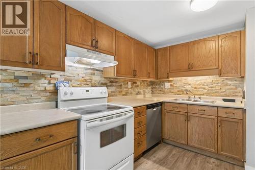 74 Helene Crescent, Waterloo, ON 