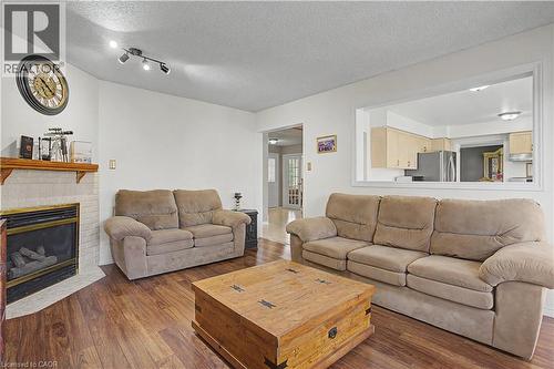 194 Glenvalley Drive, Cambridge, ON - Indoor Photo Showing Living Room With Fireplace