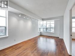 910 - 438 RICHMOND STREET W Toronto, ON M5V 3S6
