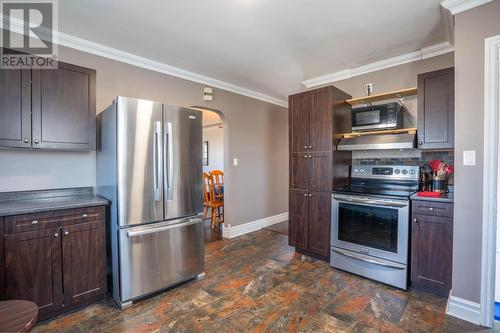549 Morrison Ave, Sault Ste. Marie, ON - Indoor Photo Showing Kitchen