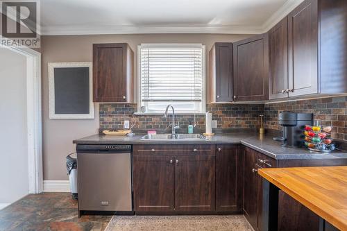 549 Morrison Ave, Sault Ste. Marie, ON - Indoor Photo Showing Kitchen With Double Sink