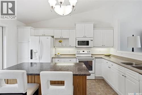 418 Bayfield Crescent, Saskatoon, SK 