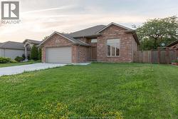 1364 MATTHEW CRESCENT  Lakeshore, ON N0R 1A0