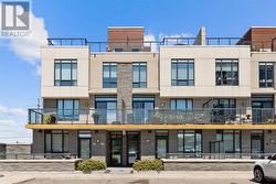 TH4 - 1245 BAYLY STREET  Pickering, ON L1W 0B5