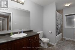 3rd Floor 4 pc Bathroom - 
