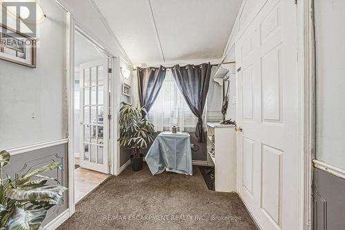 2345 Gibbon Street, Burlington, ON - Indoor