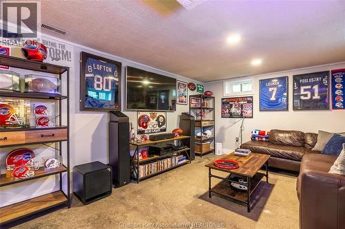 71 Mcfarlane Avenue, Chatham, ON - Indoor