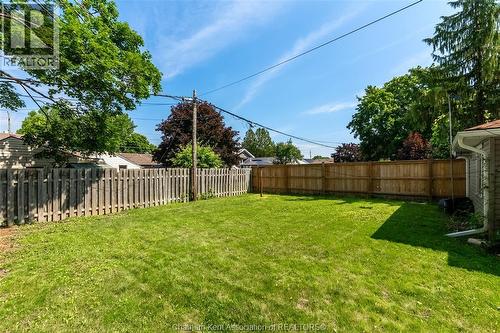71 Mcfarlane Avenue, Chatham, ON - Outdoor With Backyard