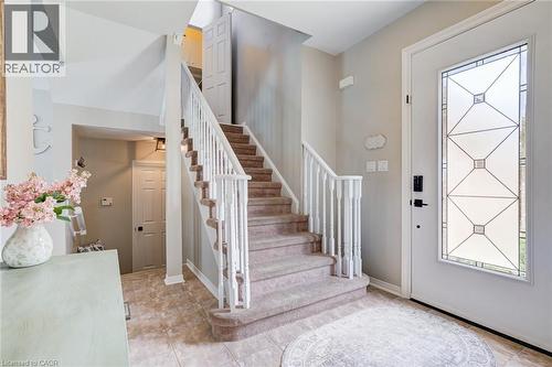 90 Davidson Boulevard, Dundas, ON - Indoor Photo Showing Other Room