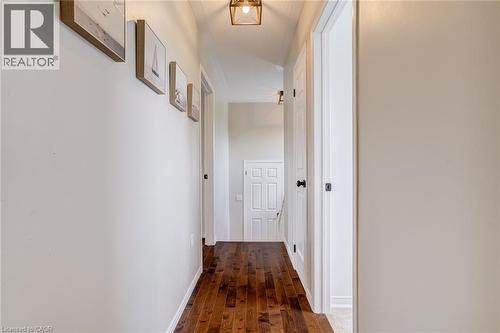90 Davidson Boulevard, Dundas, ON - Indoor Photo Showing Other Room