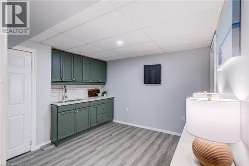 90 Davidson Boulevard, Dundas, ON - Indoor