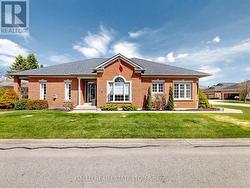 213 - 3 BEN'S REIGN  Whitchurch-Stouffville, ON L4A 1M2