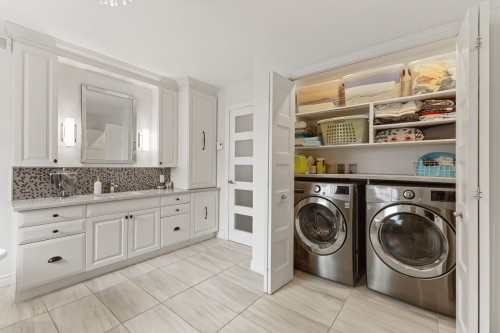 Salle de bains - 43 Imp. Moïse-Gauthier, Gatineau (Buckingham), QC - Indoor Photo Showing Laundry Room
