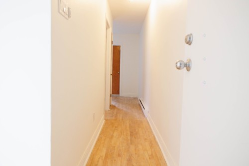 Mud Room - 748 Av. Alepin, Montréal (Lasalle), QC - Indoor Photo Showing Other Room