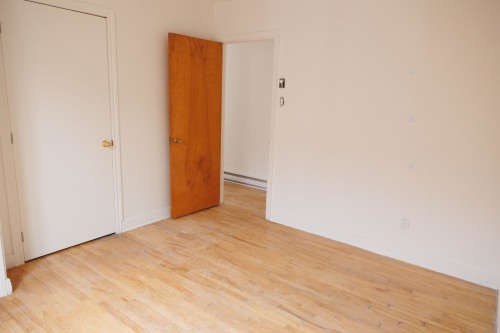 Bedroom - 748 Av. Alepin, Montréal (Lasalle), QC - Indoor Photo Showing Other Room