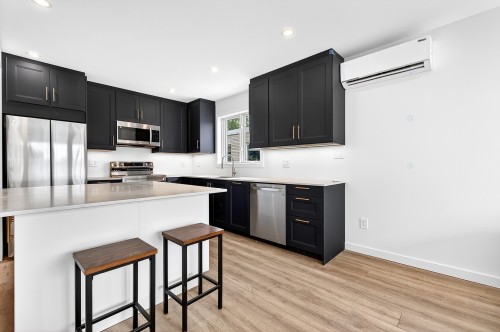 Kitchen - 7897 Rue Bonnier, Montréal (Lasalle), QC 