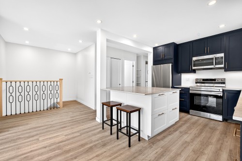 Kitchen - 7897 Rue Bonnier, Montréal (Lasalle), QC 
