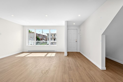 Living Room - 7895 Rue Bonnier, Montréal (Lasalle), QC - Indoor