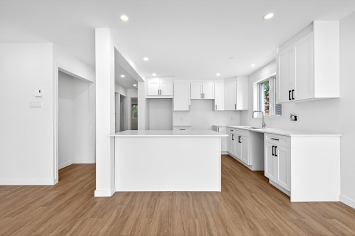 Kitchen - 7895 Rue Bonnier, Montréal (Lasalle), QC - Indoor Photo Showing Kitchen