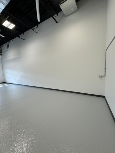 Office - 112-96 Rue Blanchard, Sainte-Thérèse, QC - Indoor Photo Showing Garage