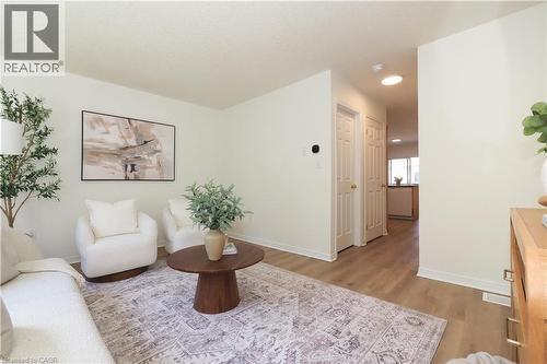 619 Wild Ginger Avenue Unit# H47, Waterloo, ON - Indoor Photo Showing Living Room