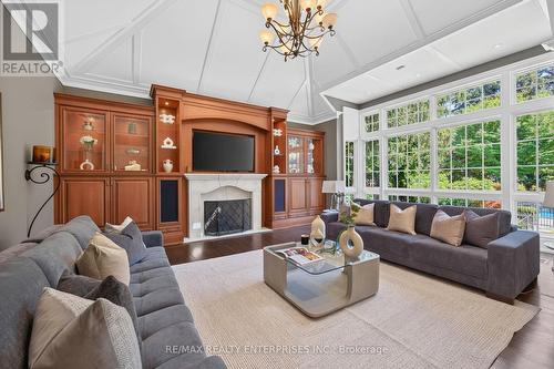 1396 Crescent Road, Mississauga, ON 