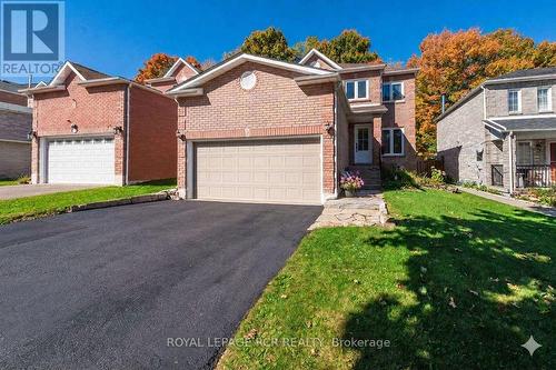 194 LISA MARIE DRIVE  Orangeville, ON L9W 4P7