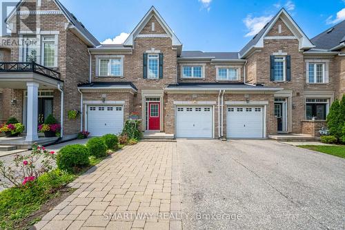 2437 MONTAGNE AVENUE  Oakville, ON L6M 0J5