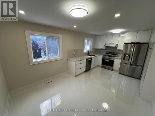 7 URSA STAR WAY , Toronto, Ontario M2J 1N9 3