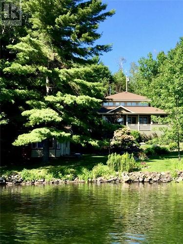 610 Park, Worthington, ON - Outdoor With Body Of Water