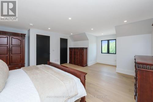 Loft Apartment Bedroom with walk-in closet. - 6089 First Line, Erin, ON 