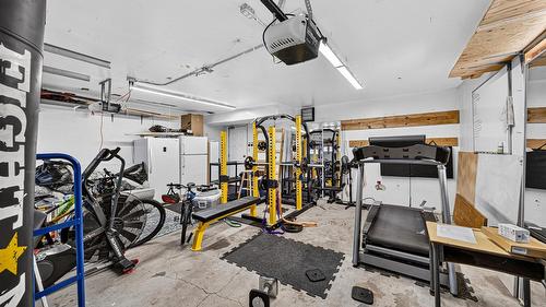 1386 Cypress Drive, Sparwood, BC - Indoor Photo Showing Gym Room