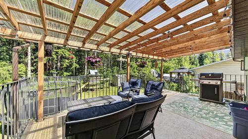 1386 Cypress Drive, Sparwood, BC - Outdoor With Exterior