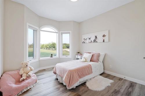1892 Mccreary Road, Winnipeg, MB 